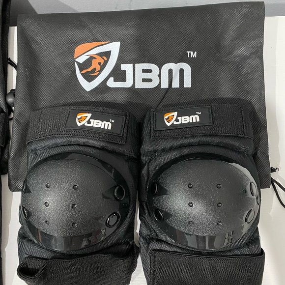 JBM Knee and Elbow pads - Picture 3 of 3